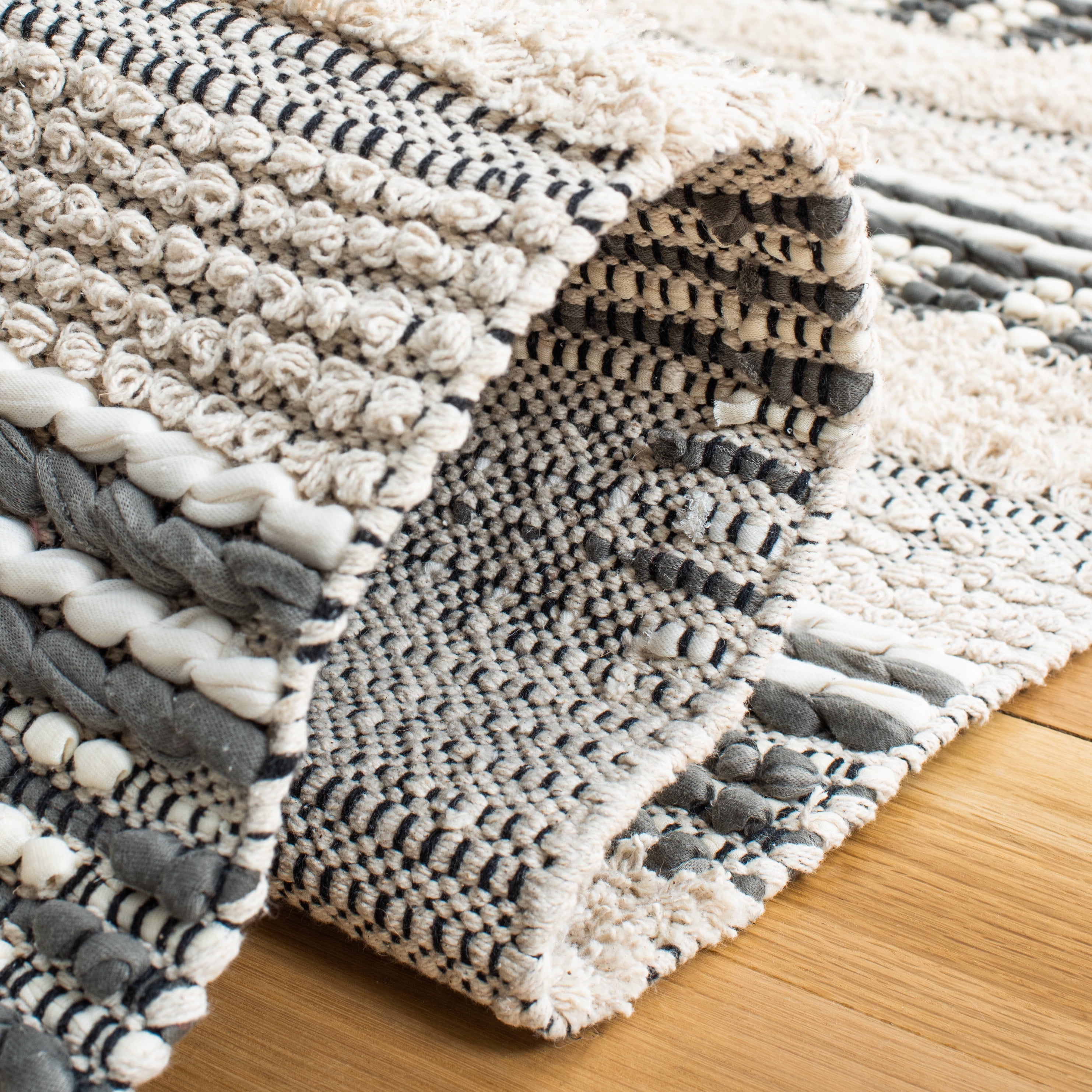 SAFAVIEH Natura Ermintrude Striped Cotton Area Rug, Beige/Grey, 6' x 9'