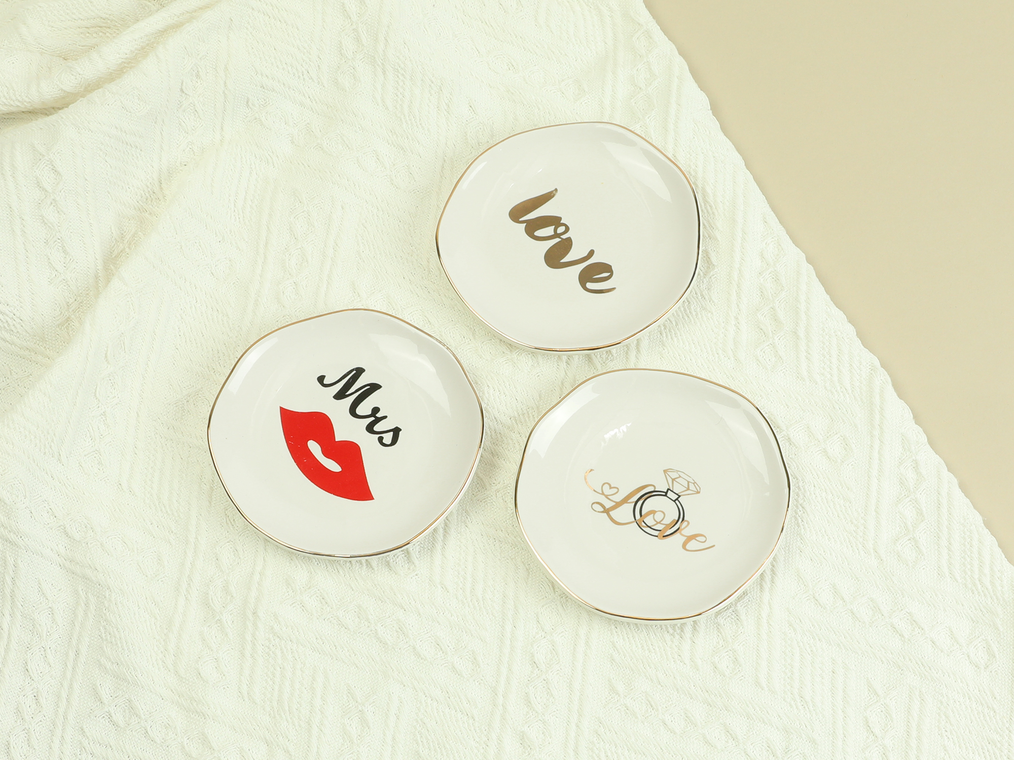 Unique Bargains Ceramic Jewelry Tray Trinket Dish Jewelry Boxes White Mrs Pattern