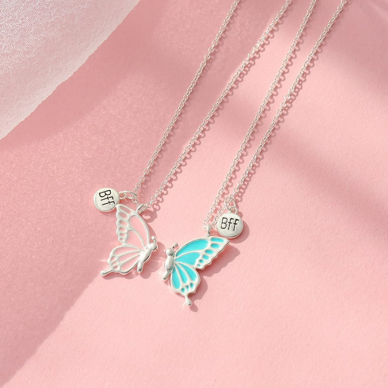 Cool store friendship necklaces