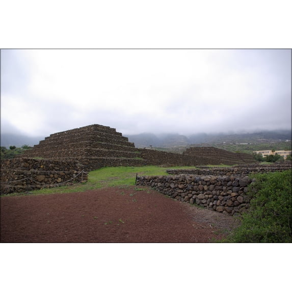 24"x36" Gallery Poster, Guimar BW 5
