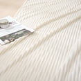 thumbnail image 4 of Frazada Ultra Suave y Calientita B.KIND & BEYOND Matrimonial Blanco, 4 of 6