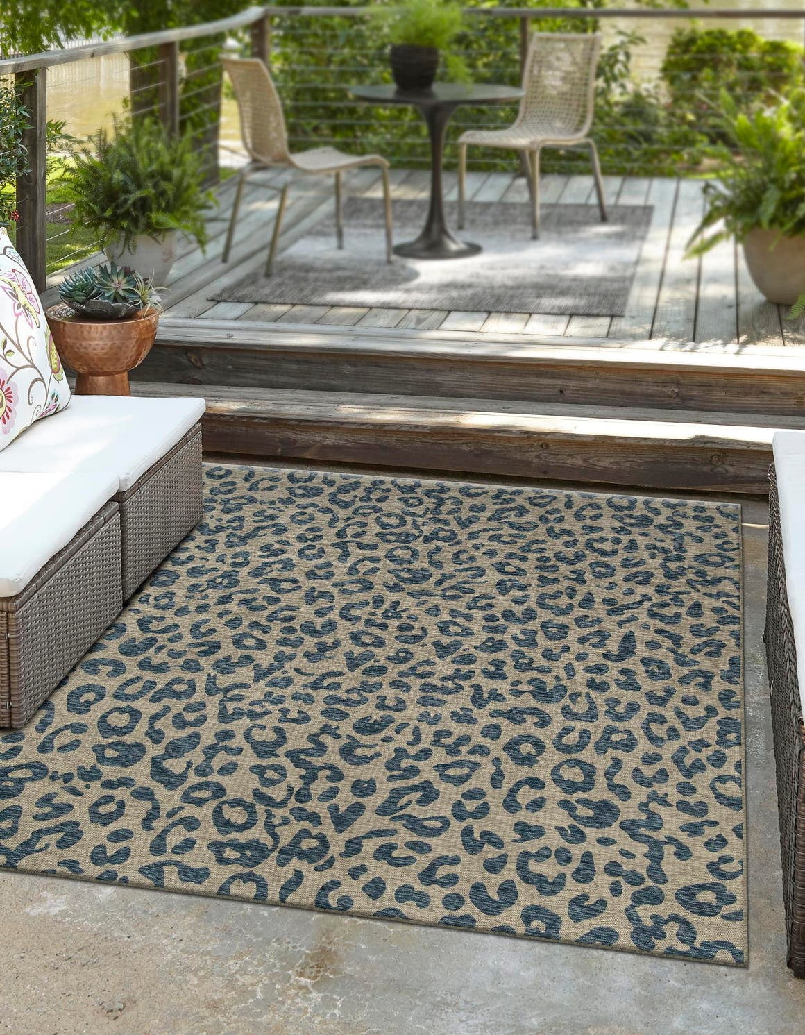 Unique Loom Leopard Outdoor Safari Rug , 13' 0" x 13' 0" ,Blue