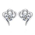 thumbnail image 1 of Pendientes para mujer Pendientes con diseño de corazón Pendientes con tachuelas Pendientes de aro ligeros Joyería para mujer y niña, 1 of 5