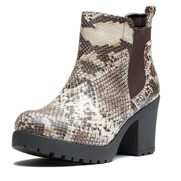 round toe chunky heel booties