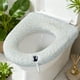 thumbnail image 5 of Cojín grueso para asiento de inodoro con estampado floral pequeño de piel sintética y asas. Asiento de inodoro de felpa., 5 of 5