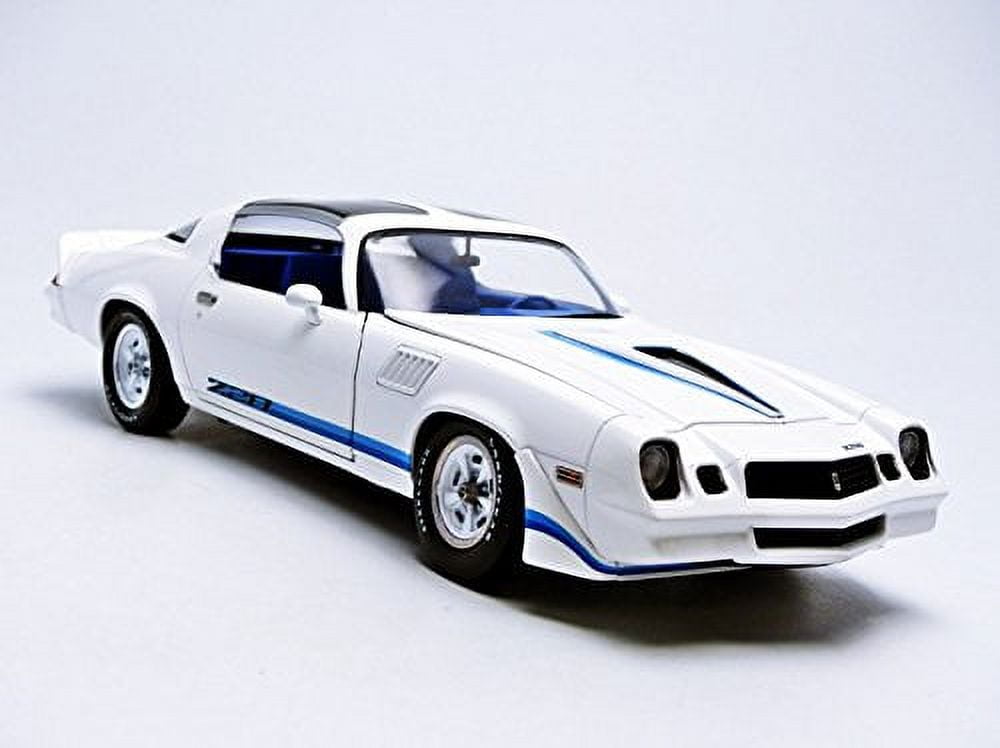 1979 Chevrolet Camaro Z/28 White with Blue Stripes 1/18