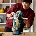 thumbnail image 4 of LEGO Star Wars: El Ataque de los Clones Nave Espacial Clase Firespray de Jango Fett Set Ultimate Collector Series para Adultos, Modelo para Construir, Exhibir y Coleccionar 75409, 4 of 5