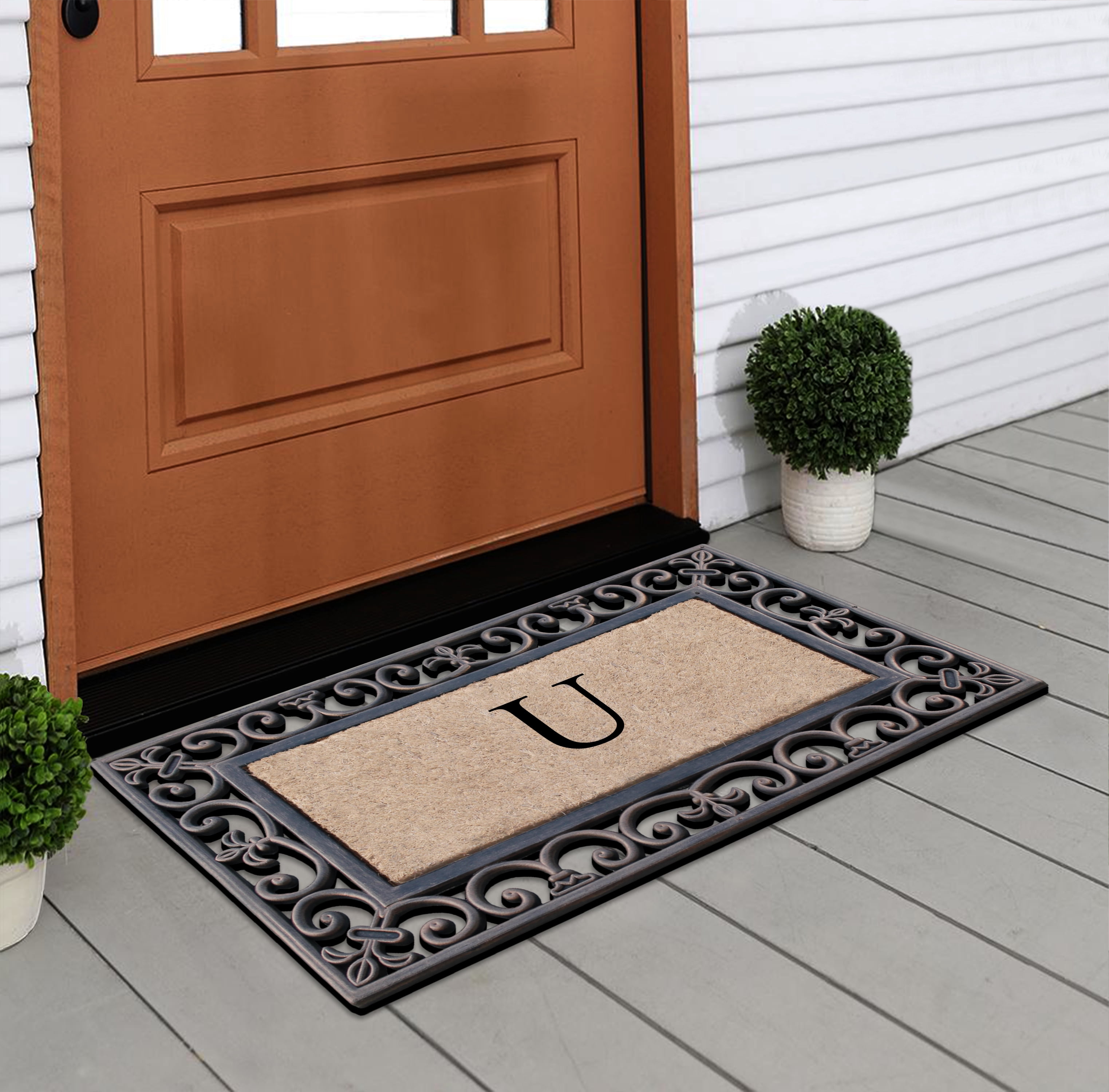 A1HC First Impression Classic Paisley Border Bronze 18 in. x 30 in. Rubber and Coir Monogrammed U Door Mat
