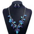 thumbnail image 1 of Collier Pendentif Élégant Chaîne avec Boucles d'Oreilles pour Femmes, 1 of 10