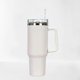thumbnail image 1 of Vaso reutilizable de 40 oz con aislamiento al vacío, con pajita, tapa antifugas y vaso térmico. Mantiene el frío, el calor y el hielo durante horas., 1 of 2