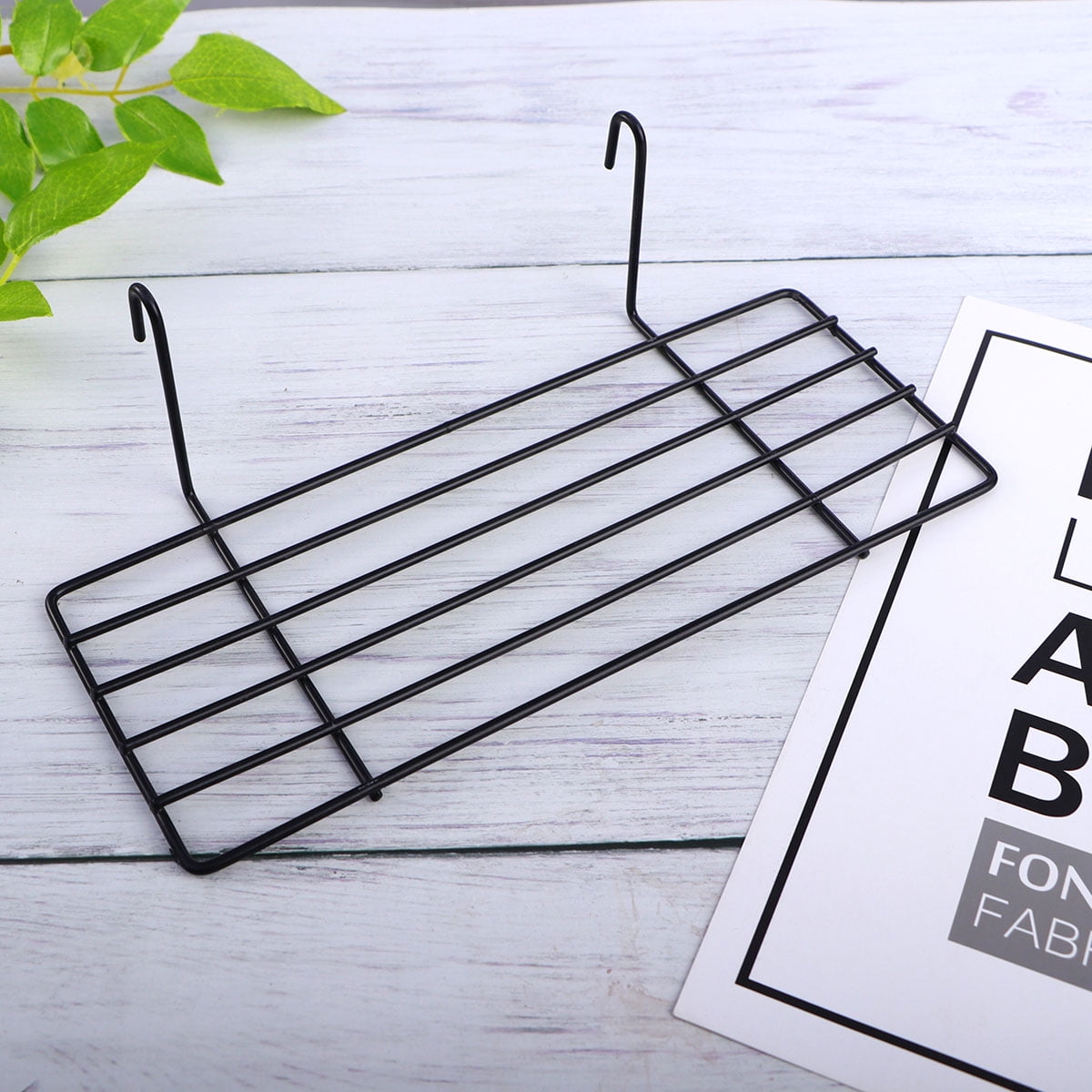 1pc Grid Iron Frame Hanging Iron Frame Shelf Simple Wall Decoration for