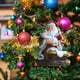 thumbnail image 3 of Adorno De Navidad Papá Noel Que Sostiene El Bebé Decoraciones Para Árboles De Navidad Colgante Decoración Regalo Creativo De Navidad Monstrate HA038949-00, 3 of 6