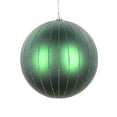 thumbnail image 1 of Adorno Navideño Bola Verde Esmeralda Mate con Purpurina 6 cm, 1 of 2