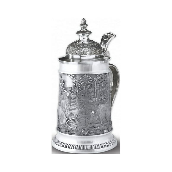 Beer stein the hunt 0.5 Liter with a pointed lid