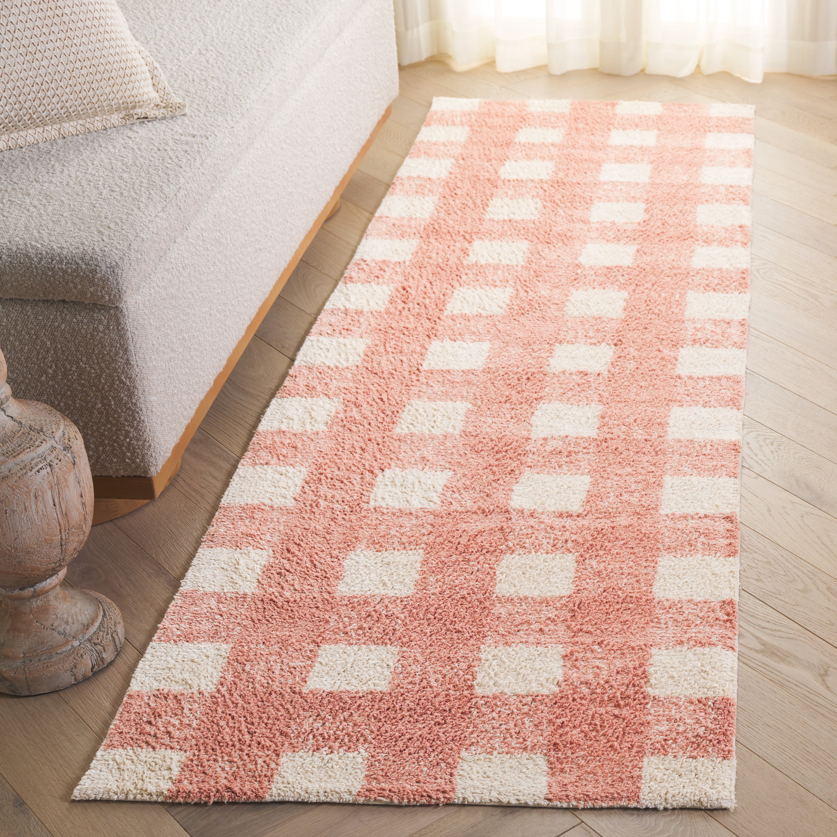 SAFAVIEH Easy Care Maggie Plaid Runner Rug, Ivory/Rust, 2'3" x 8'