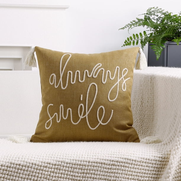 17.7x17.7in Embroidered Cushion Cover With Tassels