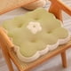 thumbnail image 2 of El Cojín Del Asiento de Madera Maciza Es Súper Suave, Cómodo, Transpirable, Fácil de Llevar, Adecuado para Cocina, Comedor, Sala de Estar, Dormitorio Sillas de la Sala de Estar, 2 of 8