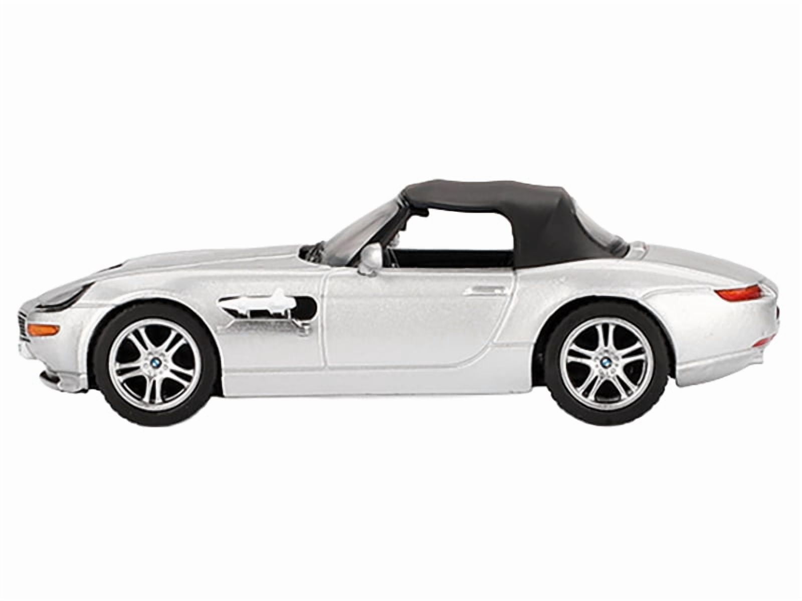 BMW Z8 Silver Metallic w/Black Soft Top 007 James Bond "The World Is Not Enough" (1999) Movie 1/64 Diecast Model Car by Mini GT