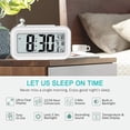 thumbnail image 5 of Reloj despertador portátil con control de luz y calendario que funciona con pilas para mesita de noche para todos (MIENTRAS), 5 of 5