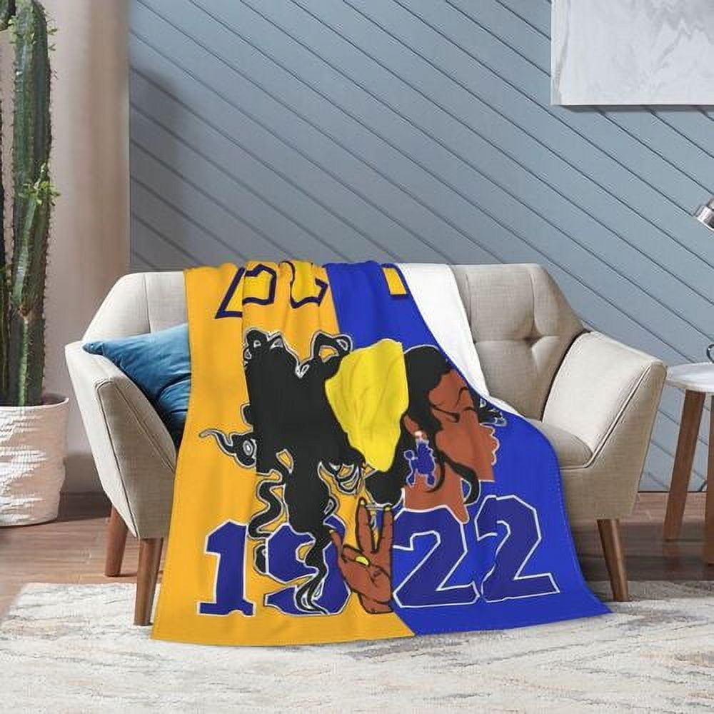 Sigma Gamma Rho Blanket Sigma Gamma Rho Sorority Paraphernalia Gifts for Women Lightweight Flannel Throw Blankets 1922 Poodle Gifts