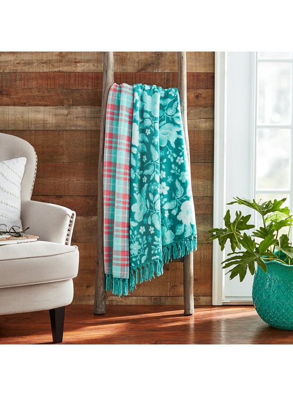 The Pioneer Woman Plush Reversible Throw - Evie Floral