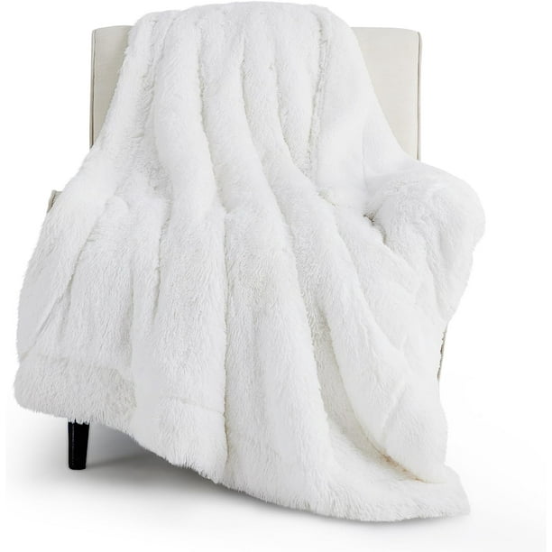 Bedsure Faux Fur Twin Blankets White Fluffy Blankets & Throws Shaggy