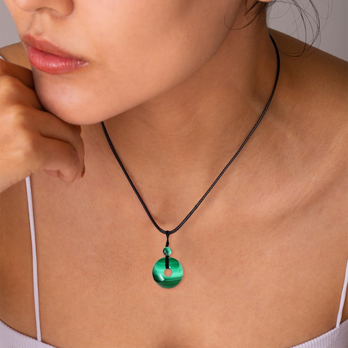 DVEATR Turquoise/Azurite/Tiger's Eye/Malachite/Moonstone Necklace for Women, Bare Stone Pendant Necklace Jewelry Gift, with 45.72 + 5.08cm Leather Cord Chain