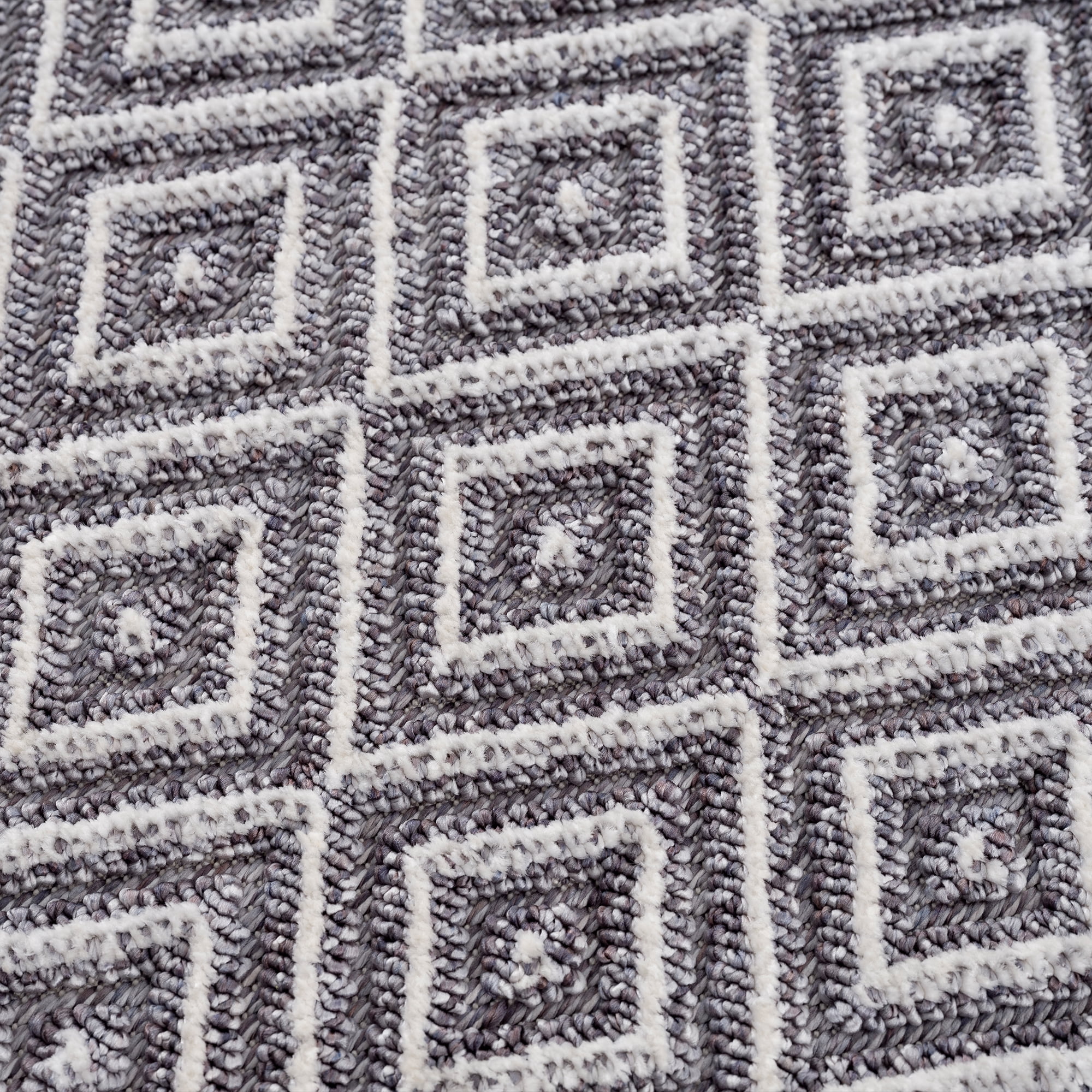 United Weavers Keya Yasmin Modern Geometric Accent Rug, Grey, 1'10" x 3'