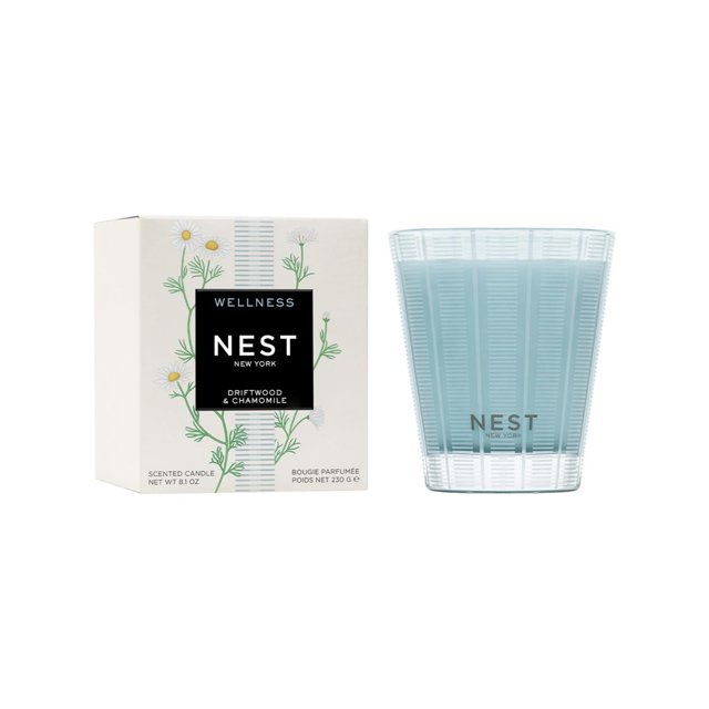 Candle NEST New York Driftwood y manzanilla, 240 ml, con 60 horas de combustión