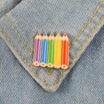 thumbnail image 2 of Insignia creativa de aleación esmaltada con forma de broche con forma de lápiz colorido, 2 of 3