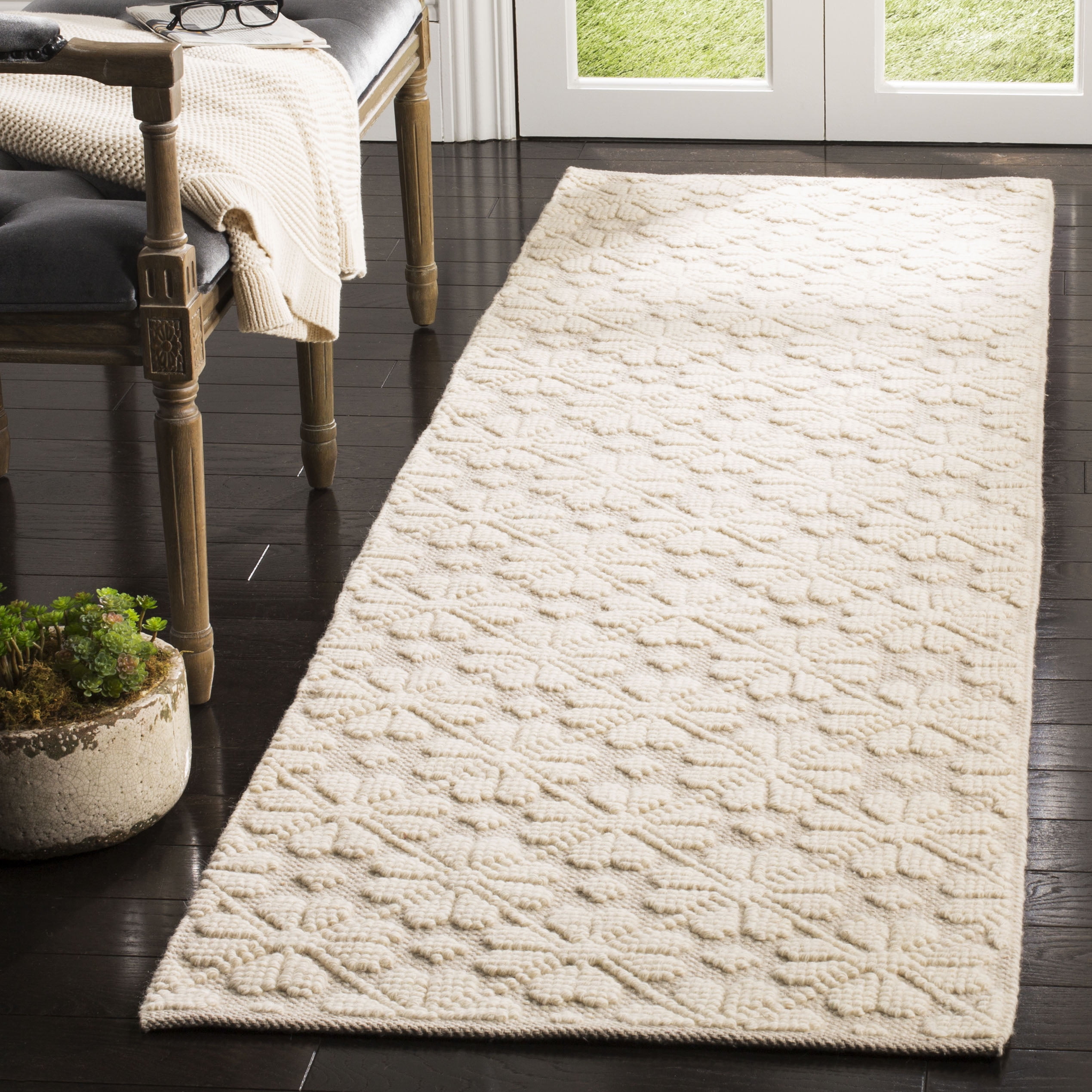 SAFAVIEH Vermont Martha Geometric Runner Rug, Ivory, 2'3" x 12'