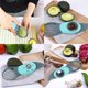 thumbnail image 4 of Cortadora de aguacate 3 en 1, cuchillo para pelar aguacate, cuchillo para aguacate, cuchillo para cortar aguacate, utensilios de cocina para deshuesar, pelar y cortar frutas(azul), 4 of 5