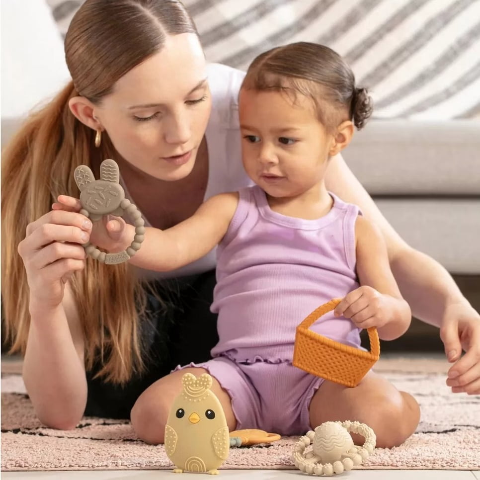 Easter Plush Bunny & Silicone Teether Toys Set, Soft Easter Stuffed Bunny Plush Toy with Bow, 5-Pack Easter Teether Toys, Easter Gift Set for Babies