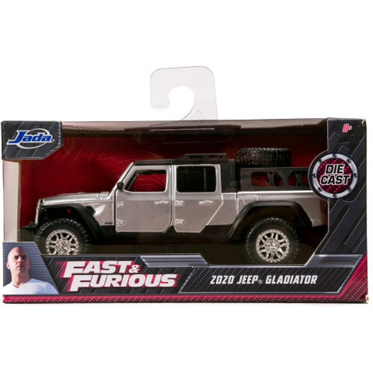 Jada Toy 2020 Jeep Gladiator Pickup Truck, Silver with Black Top
