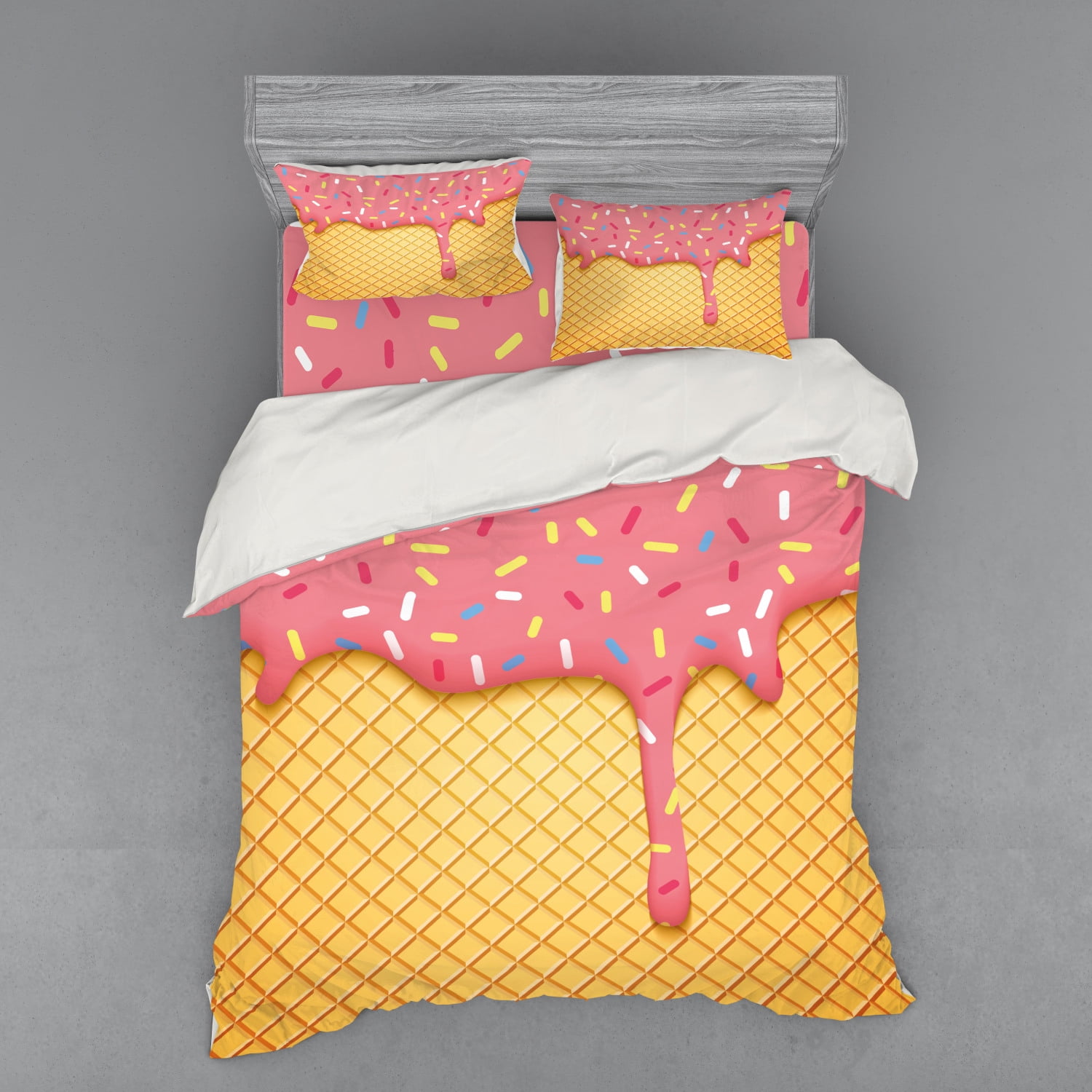 Ice Cream Duvet Cover Set, Waffle Pattern Cherry Flavor on Yummy Summer