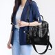 thumbnail image 4 of Bolso de hombro para mujer, moderno, de gran capacidad, para viajes, estudiantes, escuela, de cuero, 4 of 6
