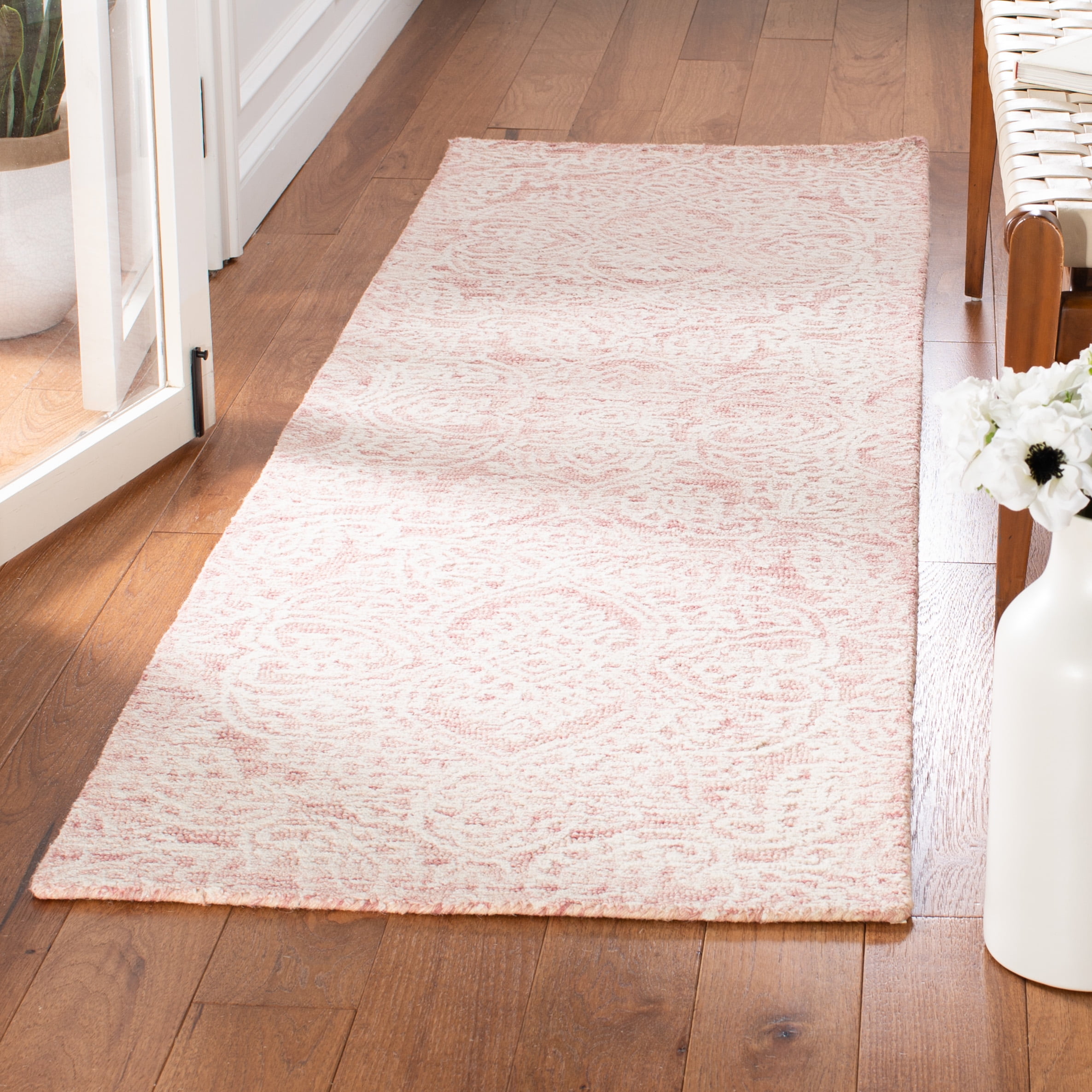 SAFAVIEH Metro Aditi Medallion Runner Rug, Pink/Ivory, 2'3" x 8'