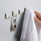 thumbnail image 3 of Gancho de Pared de 116 Piezas, Pequeños para Abrigos, Percha ÚNica para Colgar Tazas de Café, Toalla de Cocina Color de Bronce, 3 of 5