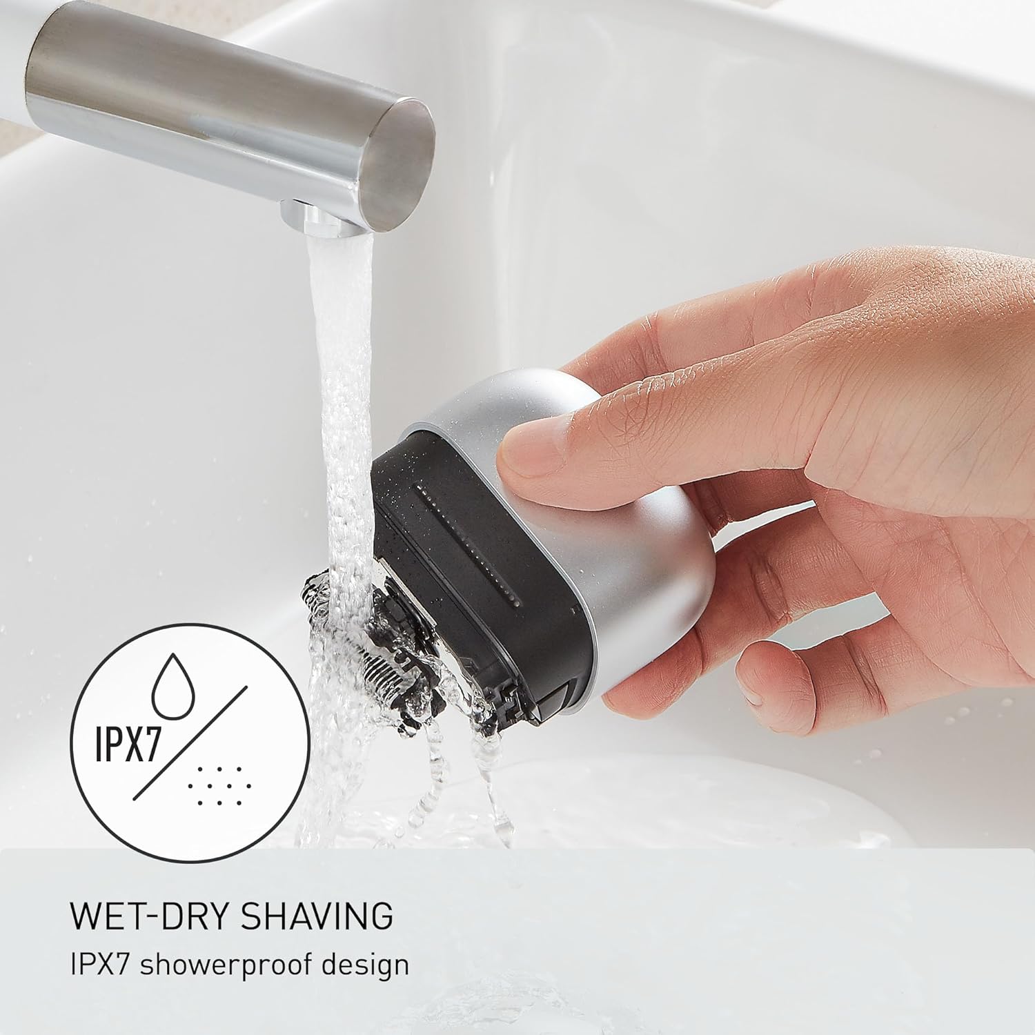 Panasonic Swipe Right Compact Shaver, Unisex Electric Razor for Men and Women, On-the-Go Razor with 3-Blade Cutting System and USB-C Charging, Wet/Dry - ES-CM3A-W