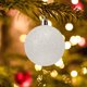 thumbnail image 1 of Adornos navideños de 5 pulgadas - Bolas de purpurina irrompibles para árbol/corona, paquete a granel de bolas colgantes de plástico, decoración navideña para fiestas y hogar (blanco), 1 of 4