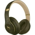 thumbnail image 3 of Écouteurs Bluetooth à réduction de bruit Camo Studio3 de Beats by Dr.Dre, 3 of 3