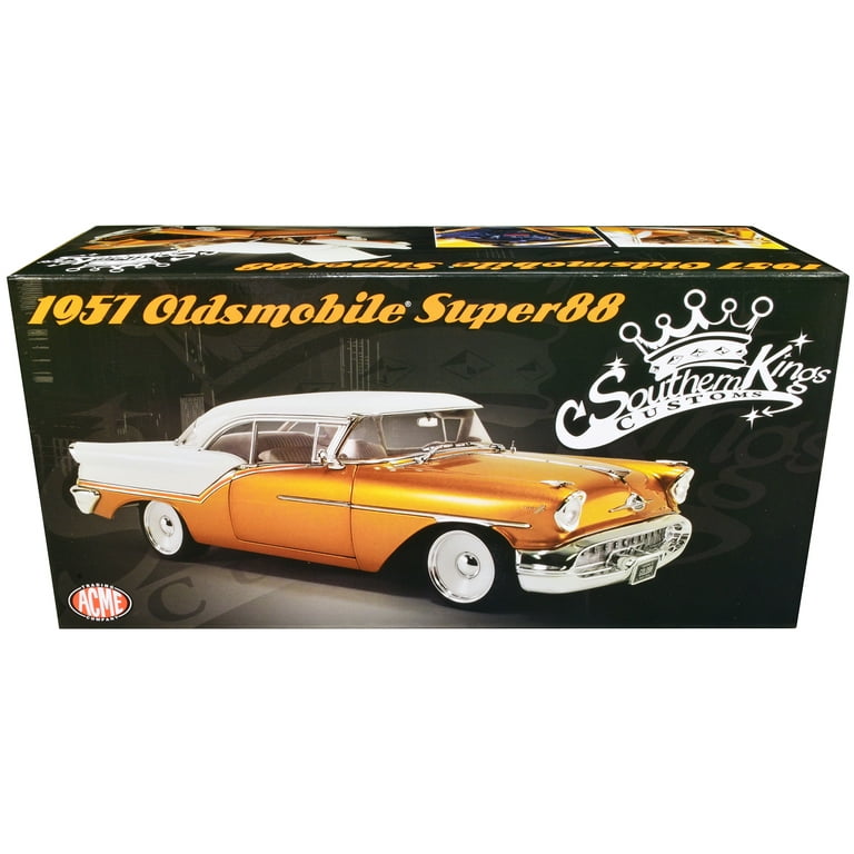 Acme A1808006 1957 Oldsmobile Super 88 Metallic Southern Kings