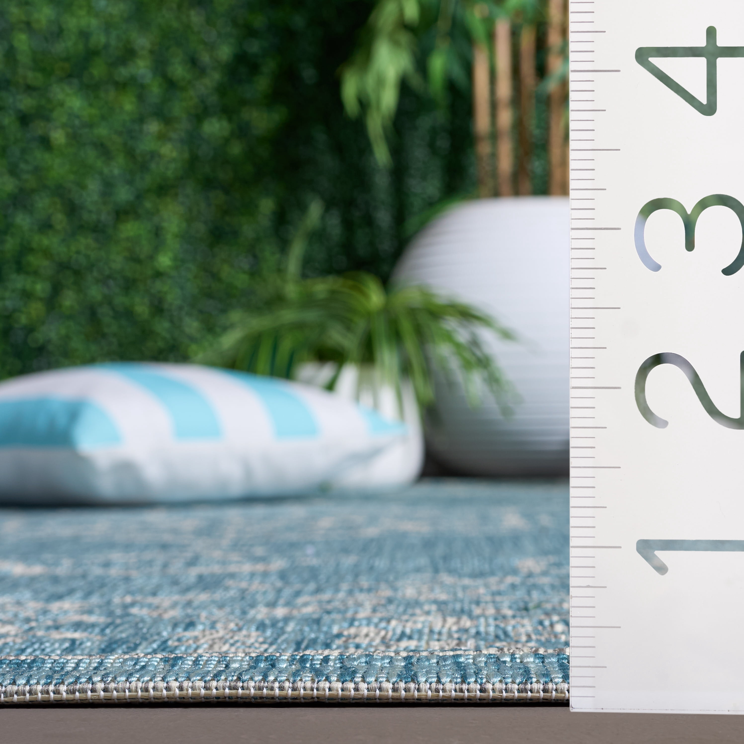SAFAVIEH Courtyard Clodagh Medallion Indoor/Outdoor Area Rug, Aqua/Grey, 6'7" x 6'7" Square