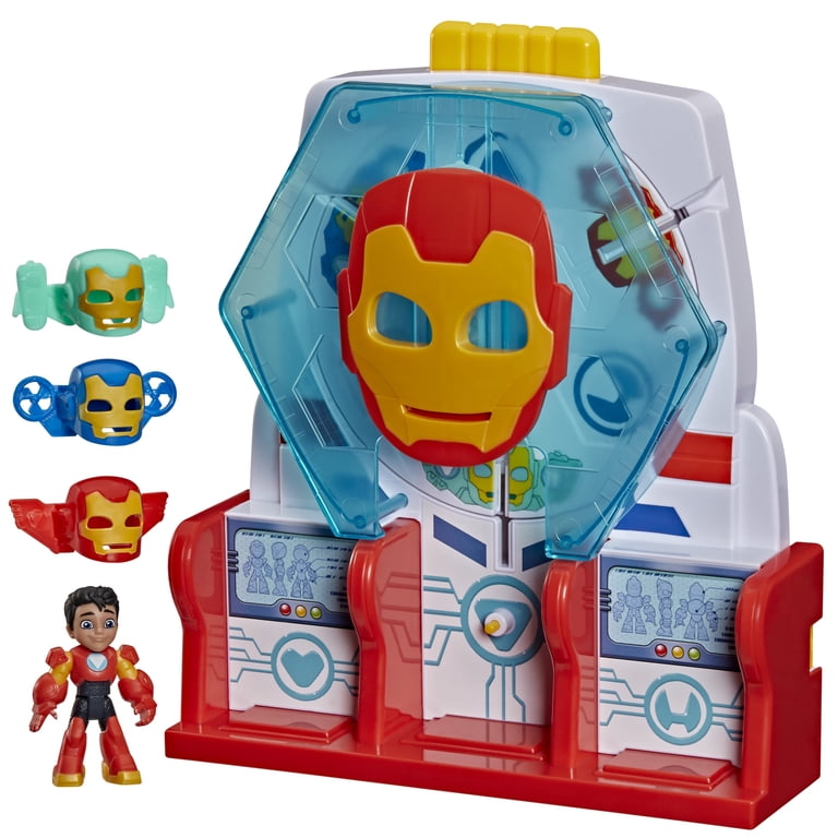 Hall of Armor Playset with 3-Inch Poseable Figure and Wings Accessories photo 2