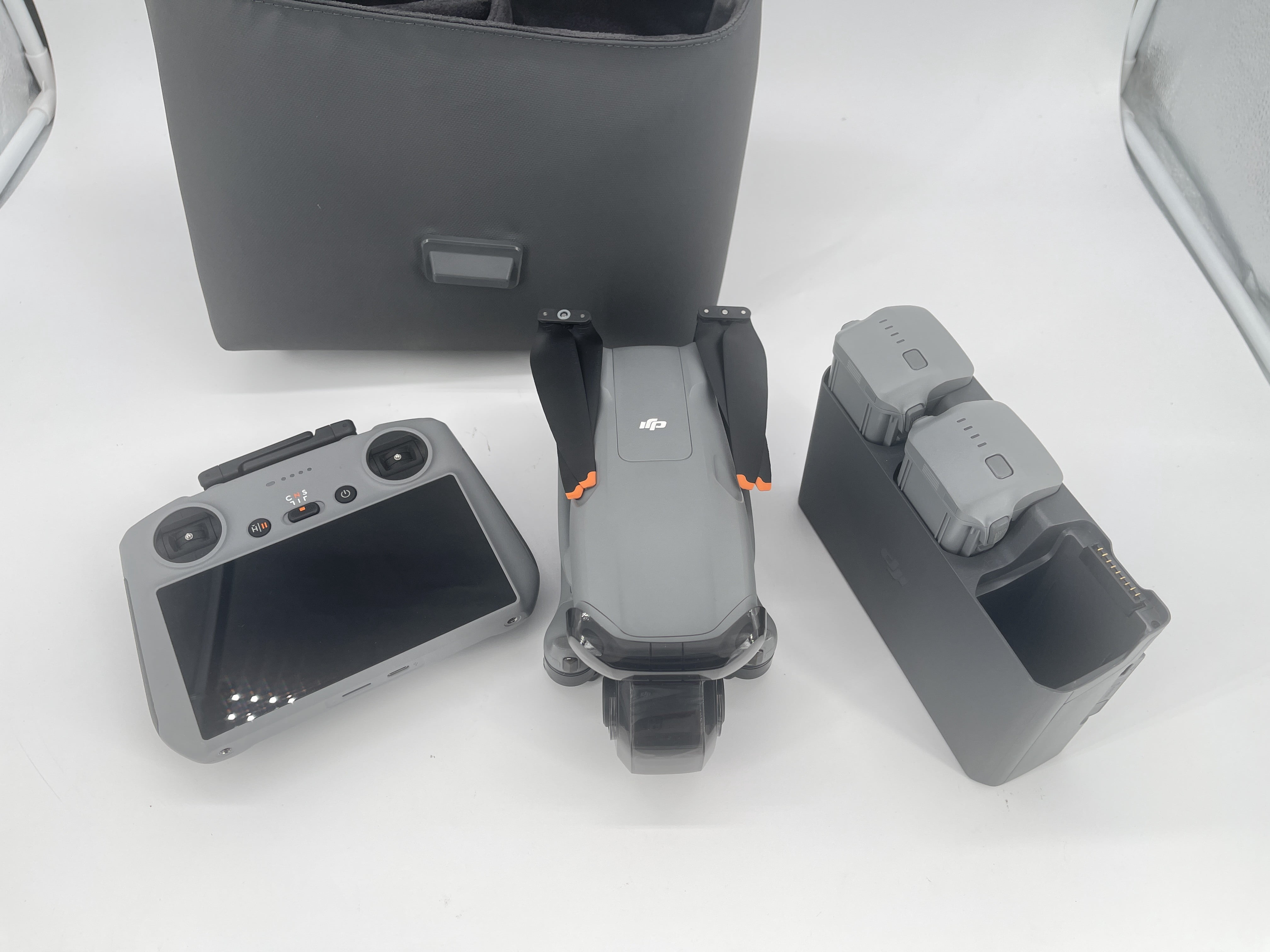 ドローン　mavic2 pro 美品 Amazon.com: DJI Mavic 2 Pro - Drone Quadcopter UAV with Hasselblad