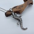 thumbnail image 3 of Collar Gecko para hombre, colgante Gecko Punk Rock de acero inoxidable, collar de lagarto Animal Vintage, regalo de joyería para hombres y niños, 3 of 5