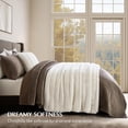 thumbnail image 6 of EVERGRACE Ultra Soft Faux Fur Throw Blanket for Couch, Luxury Sculpted Texture Faux Rabbit Fur Blanket for Bed, Fluffy Thick Plush Warm Fuzzy Throw, 920GSM (Bright White, 50''x60''), 6 of 8