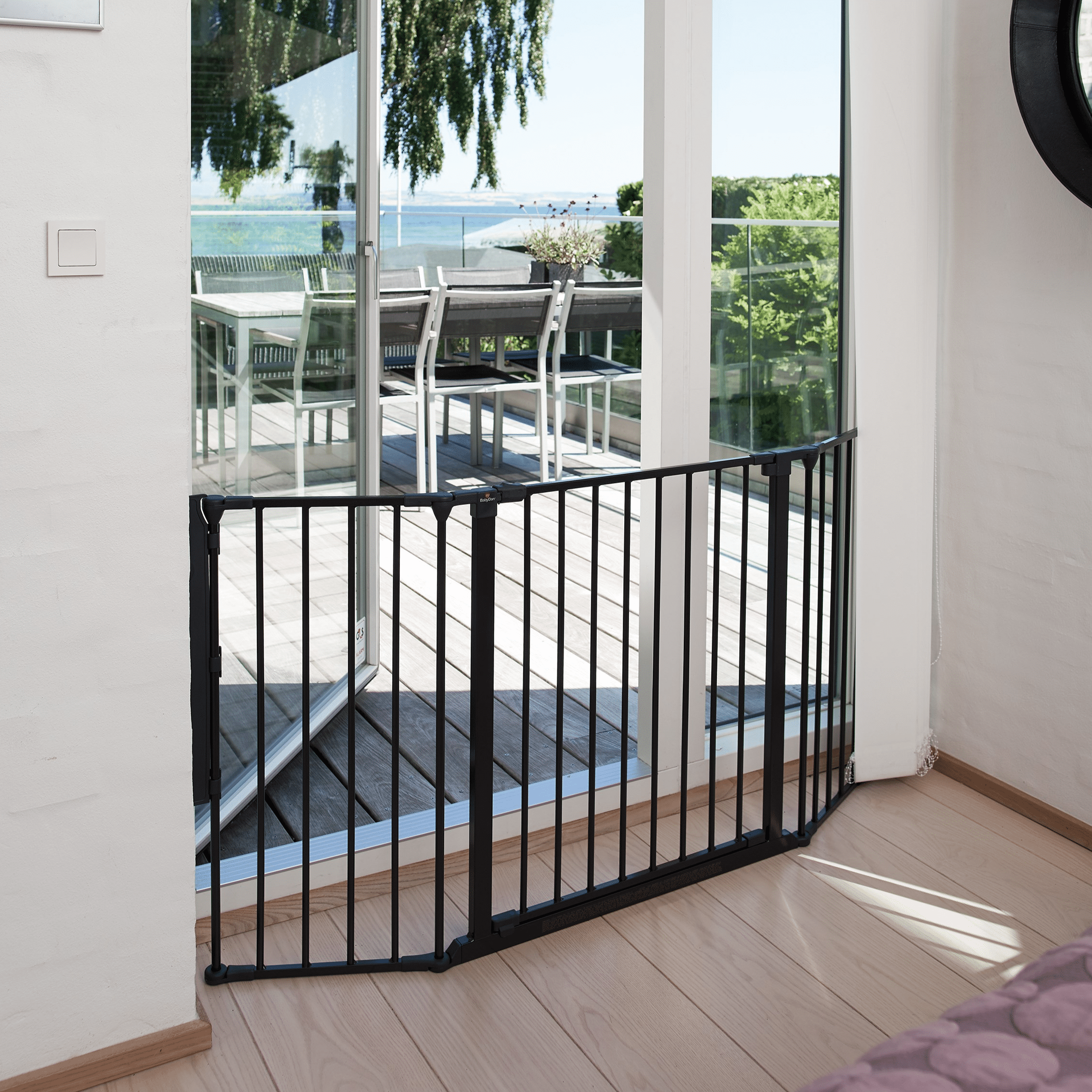 BabyDan Flex M Safety Gate 35.4" - 57.5", Black