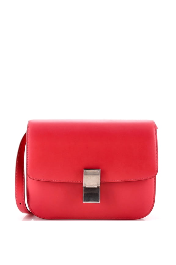 Pre-Owned Classic Box Bag Smooth Leather Medium By Rebag