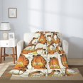 thumbnail image 4 of Manta de franela suave y cómoda de Garfield, ligera y cálida, ideal para sofá cama de 152 x 127 cm., 4 of 8